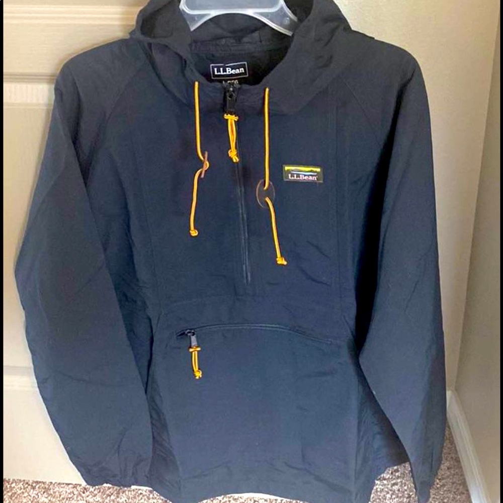 Women's Mountain Classic Anorak in Black, size Large